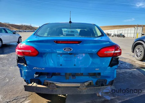 2016 Ford Focus Se z USA, uszkodzony, nr VIN 1FADP3F20GL337886